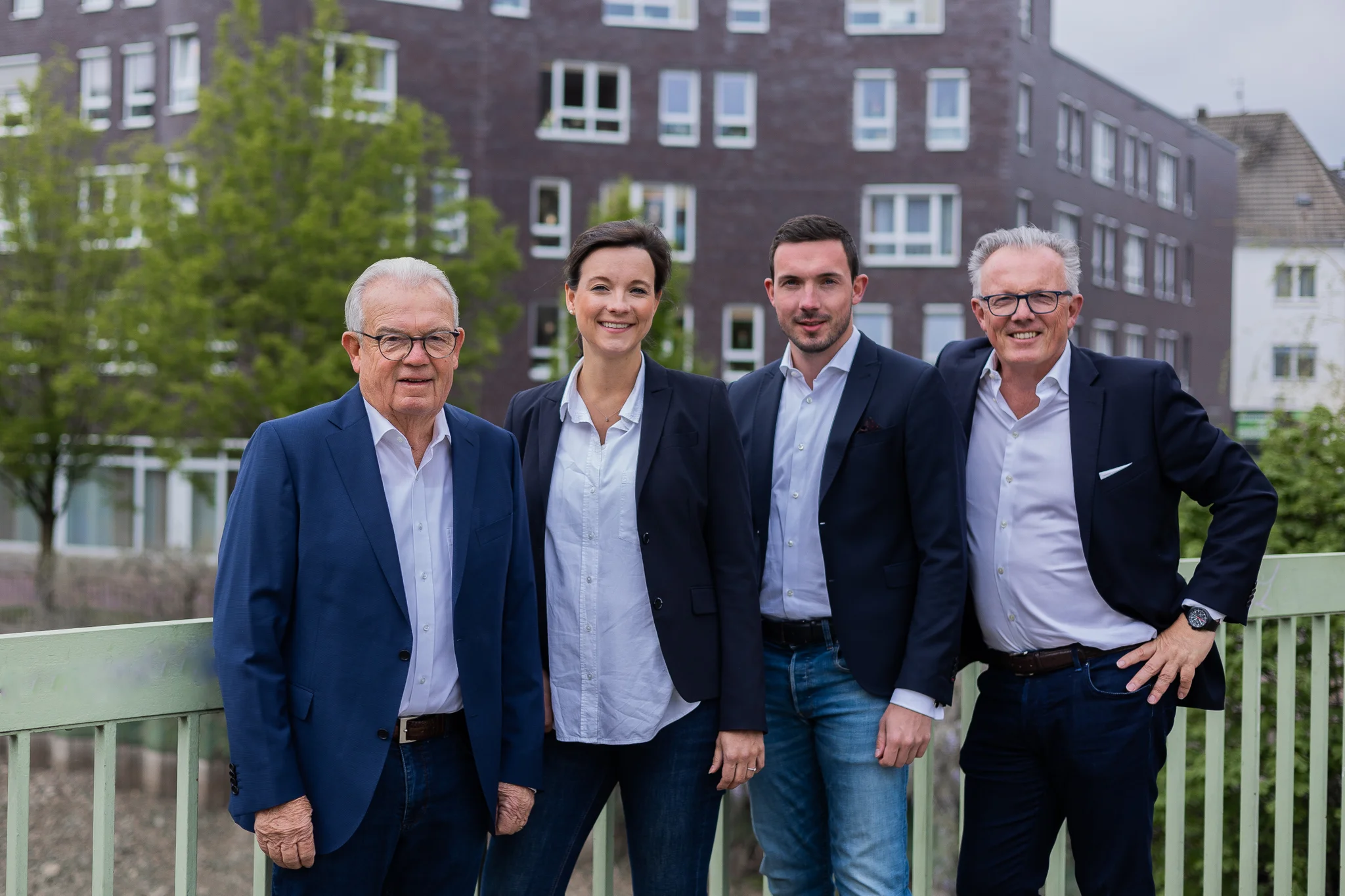 Die drei Generationen der Familie Schmeing.